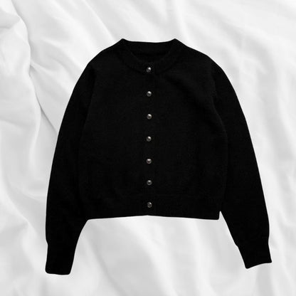 The Knitted Women's Cardigan with Round Neck - Sophie - Image 5
