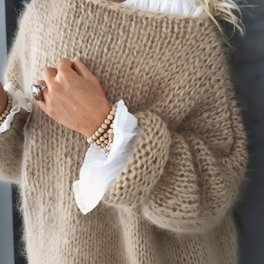 Oversized Women's Sweater - Leonie - Image 3