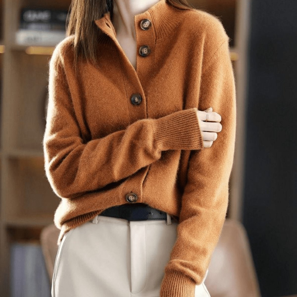 Women's Cashmere Blend Button-Front Knit Cardigan - Image 4